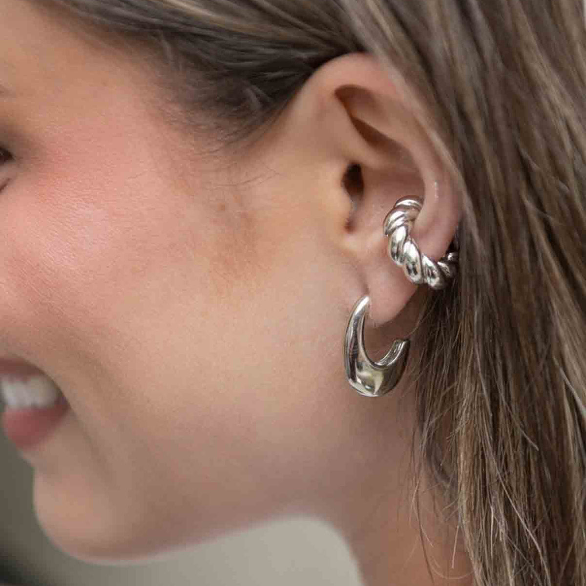 Earcuff trenzado argenté